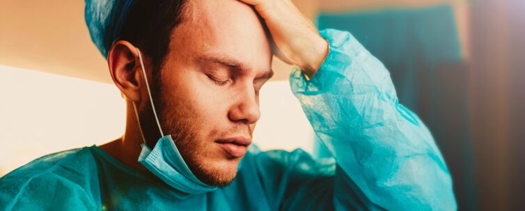 Depressed surgeon survives a medical error in surgery