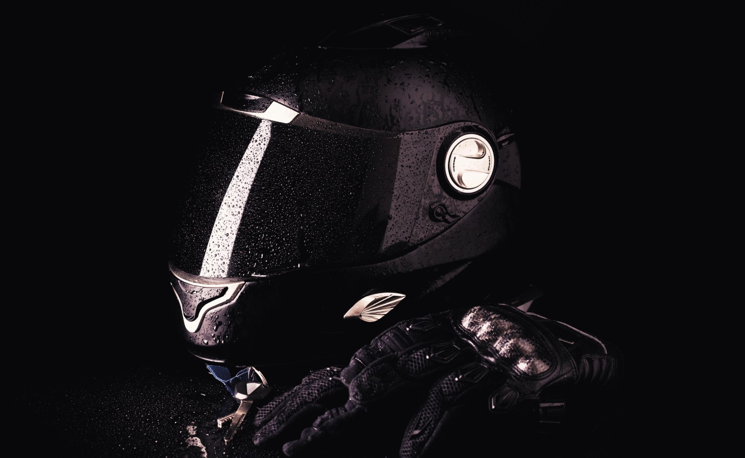 black motorcycle helmet