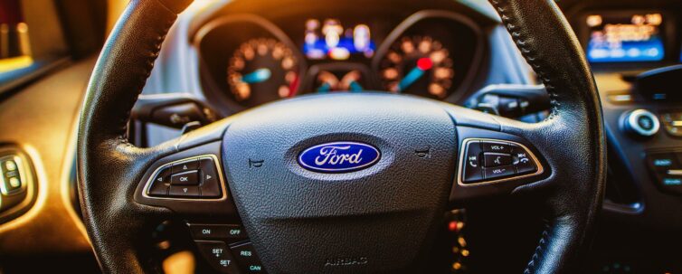 Ford steering wheel and cockpit